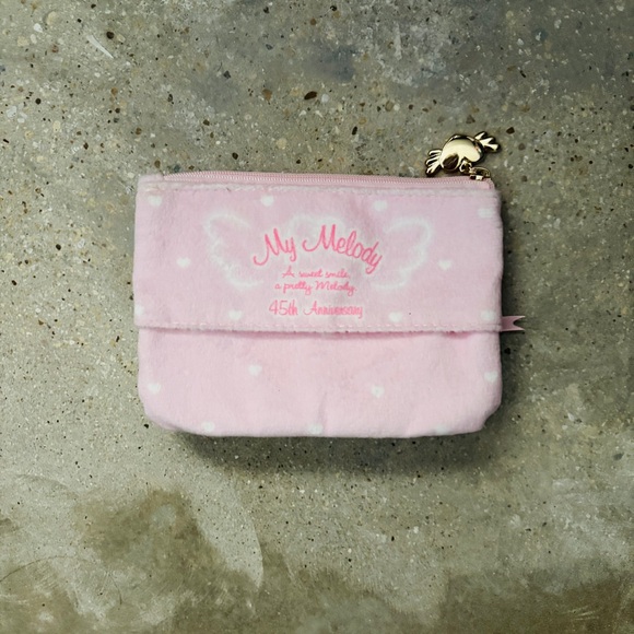 Sanrio Japan - My Melody 45th anniversary plush pouch - Picture 2 of 5